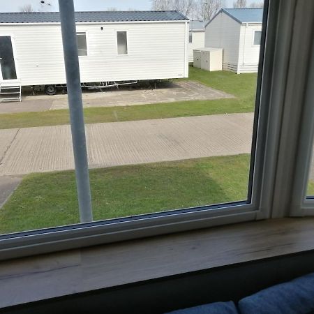 709 Seawick Villa Jaywick Sands Luaran gambar